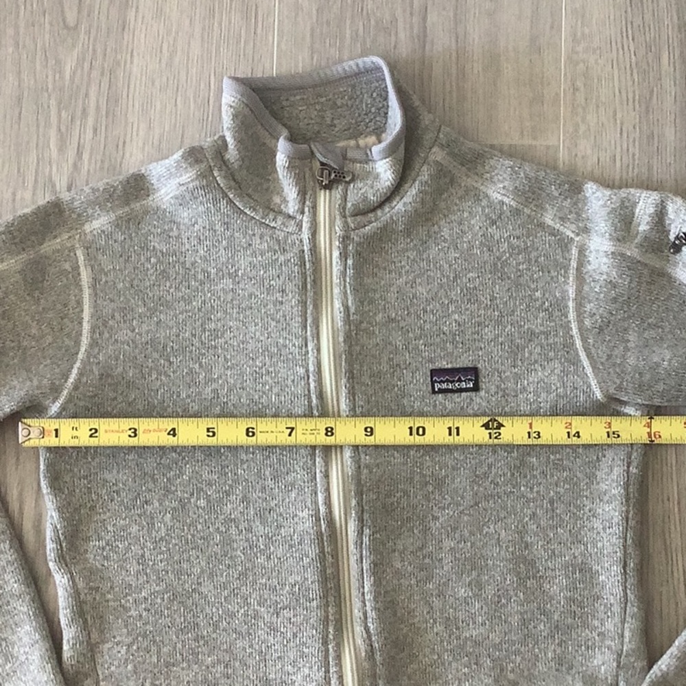 Patagonia women Better Sweater Jacket in XS - Picture 3 of 6